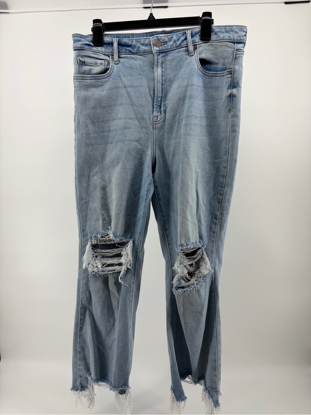 Hidden Jeans "Happi" Mid Rise Cropped Flare Jeans Medium Wash, Women's Size 34
